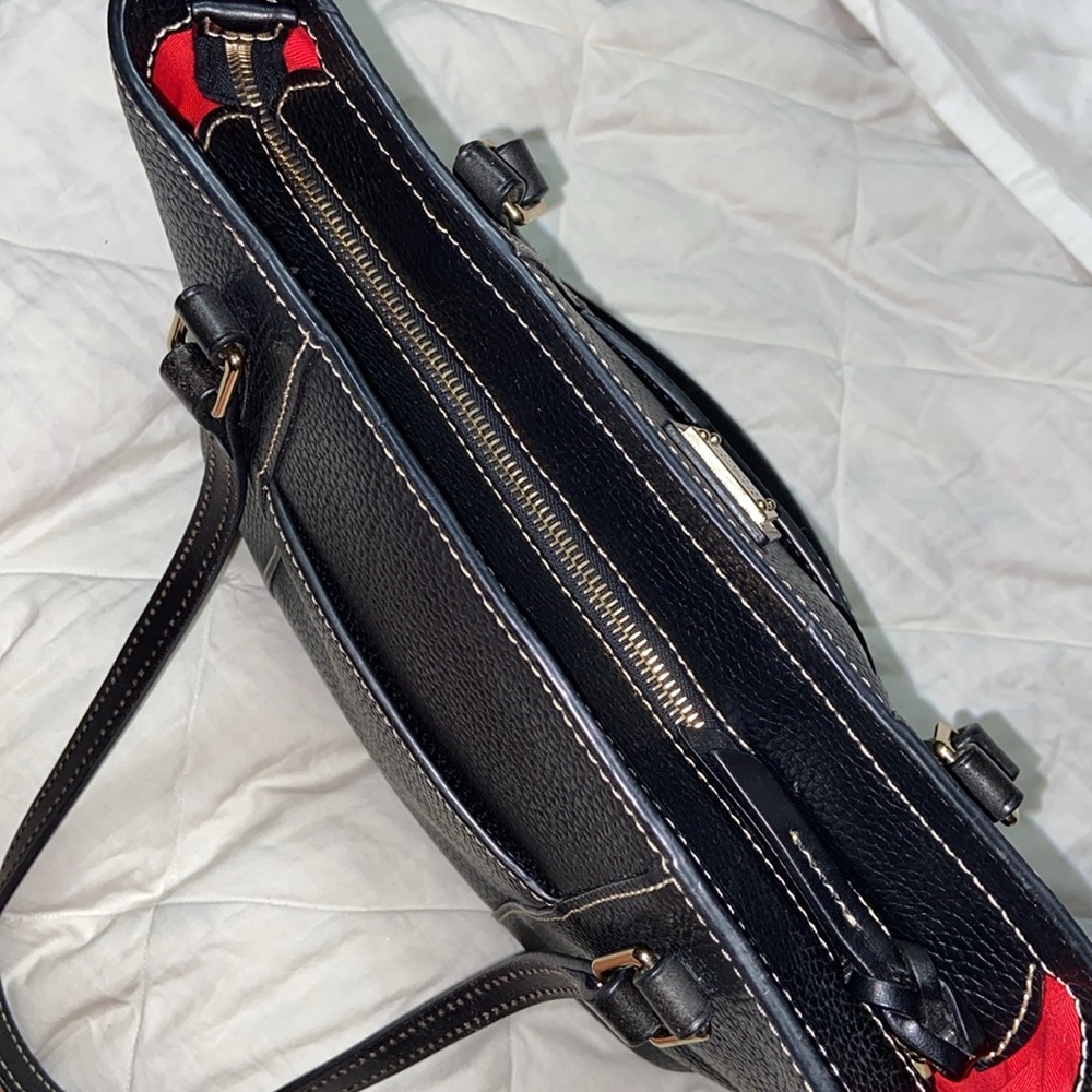 Gorgeous vintage Dooney & Bourke Black Pebbled Leather Lexington Tote - Picture 10 of 16